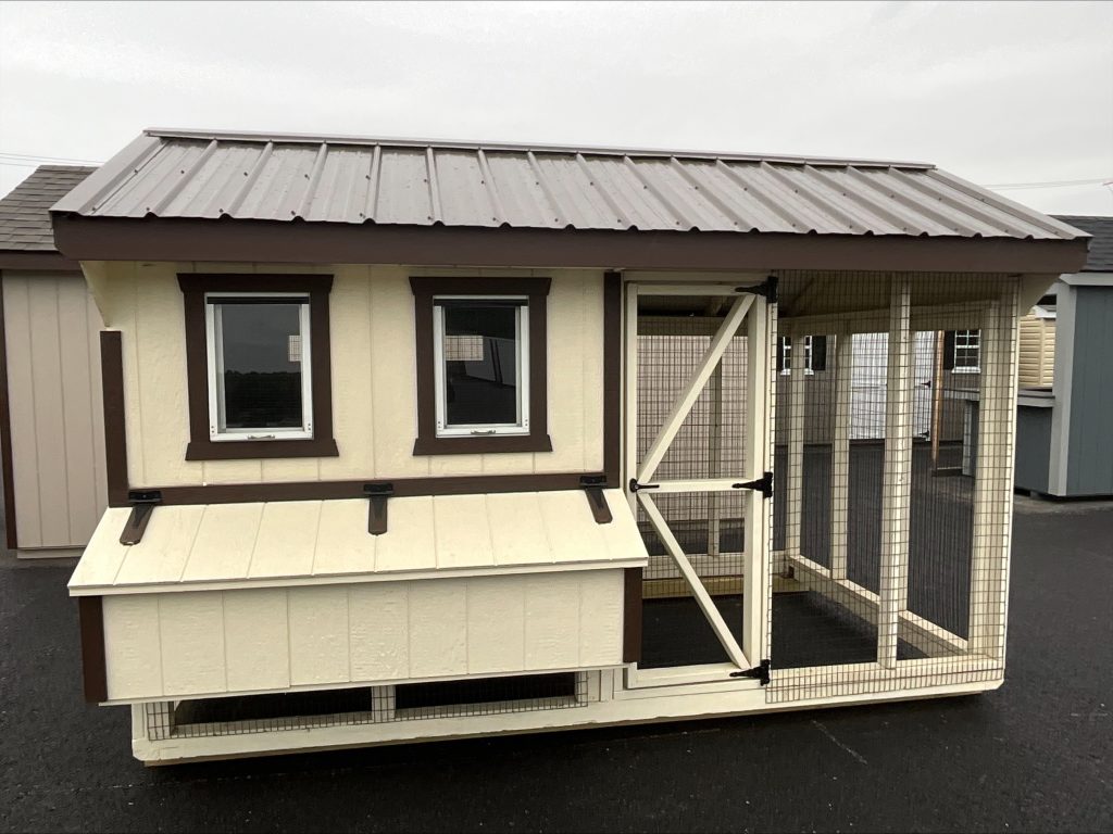 7x10 Quaker Combo Chicken Coop - Glick Structures