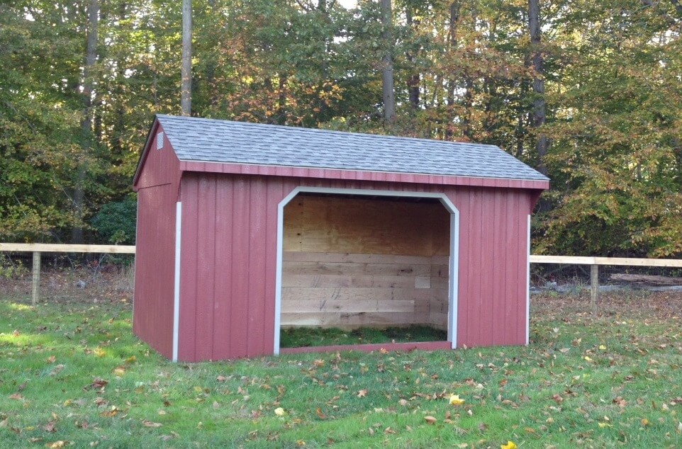 Run-In Horse Shed.